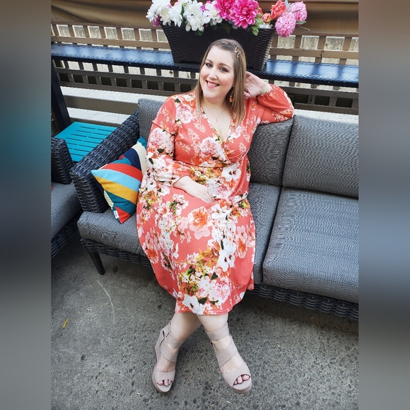 Boohoo Plus Floral Midi Dress, Plus Size 18 - Picture 6 of 7